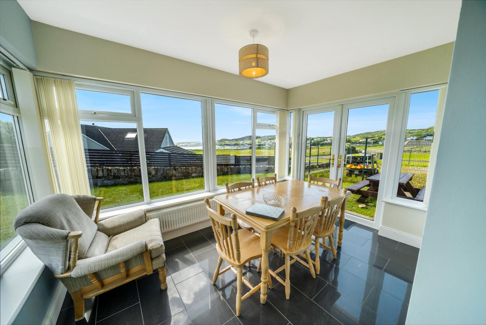 Downings Coastguard Cottages - Type B-E Екстер'єр фото