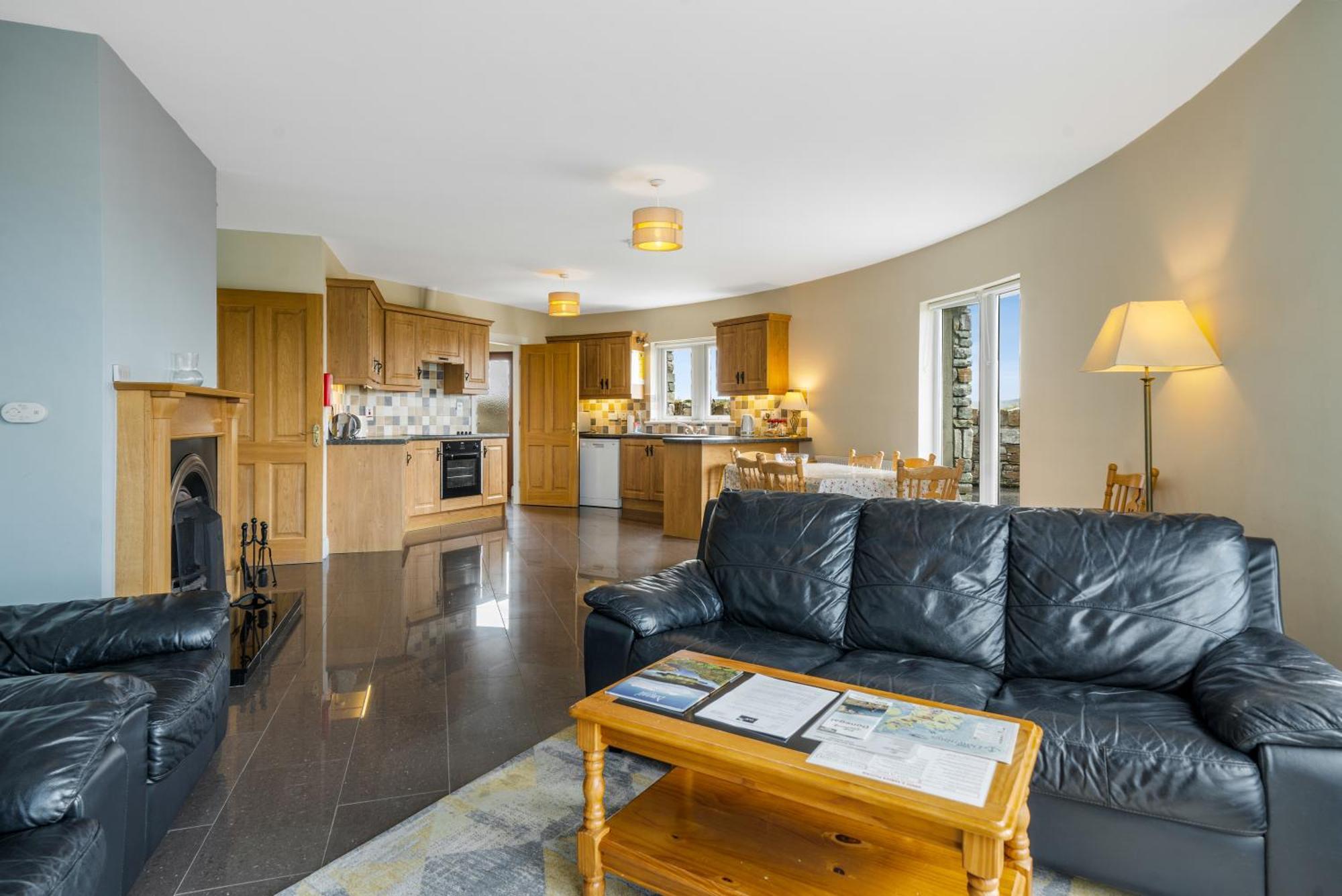 Downings Coastguard Cottages - Type B-E Екстер'єр фото